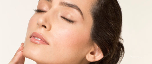 AHA vs BHA: A Simplified Guide to Choosing the Right Acid for Your Skin